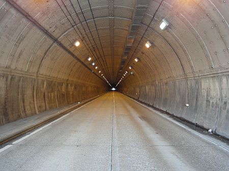 �������^�ދ`�g���l���S