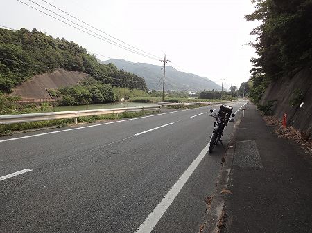 �T�G�K���Q