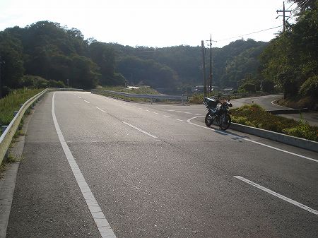 �������U