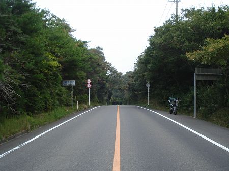 ���J���S