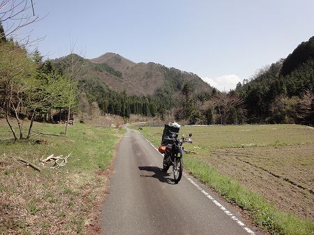 �������R