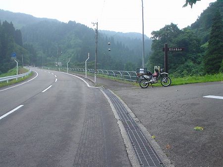 �������P