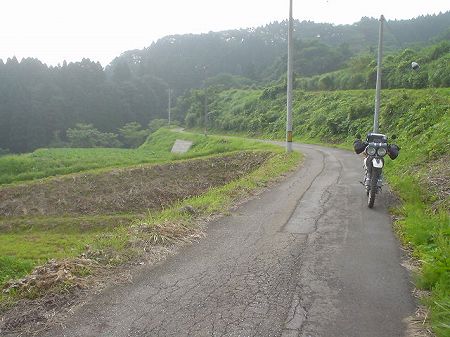 �������U