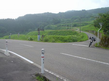 �������V