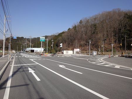 �������P