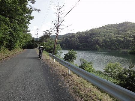 �������R