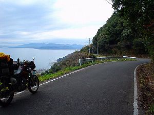 ���~���Y��