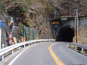 桃ヶ沢隧道