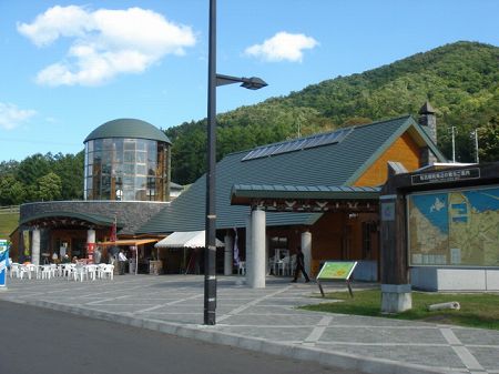 ���̉w�T���}�΁@���Ƃ̂ς킷��