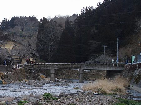 �������򋽁@���Ƃ̂ς킷��